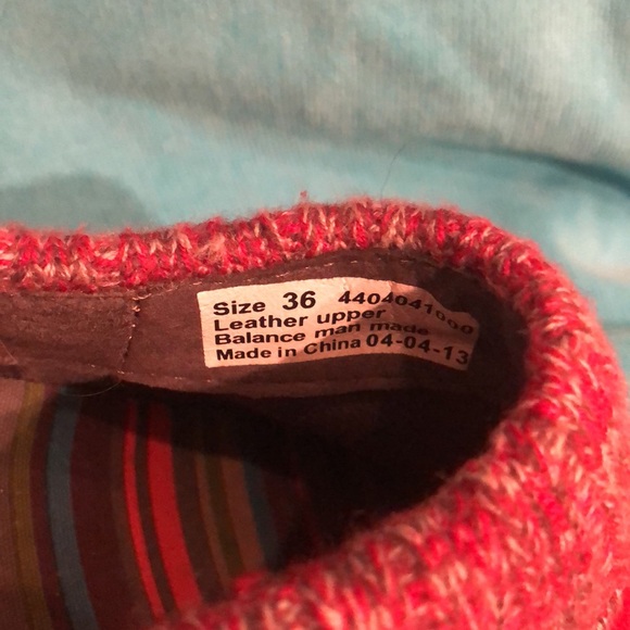 Red Dansko Leather/Suede clogs size 36. - Picture 3 of 4